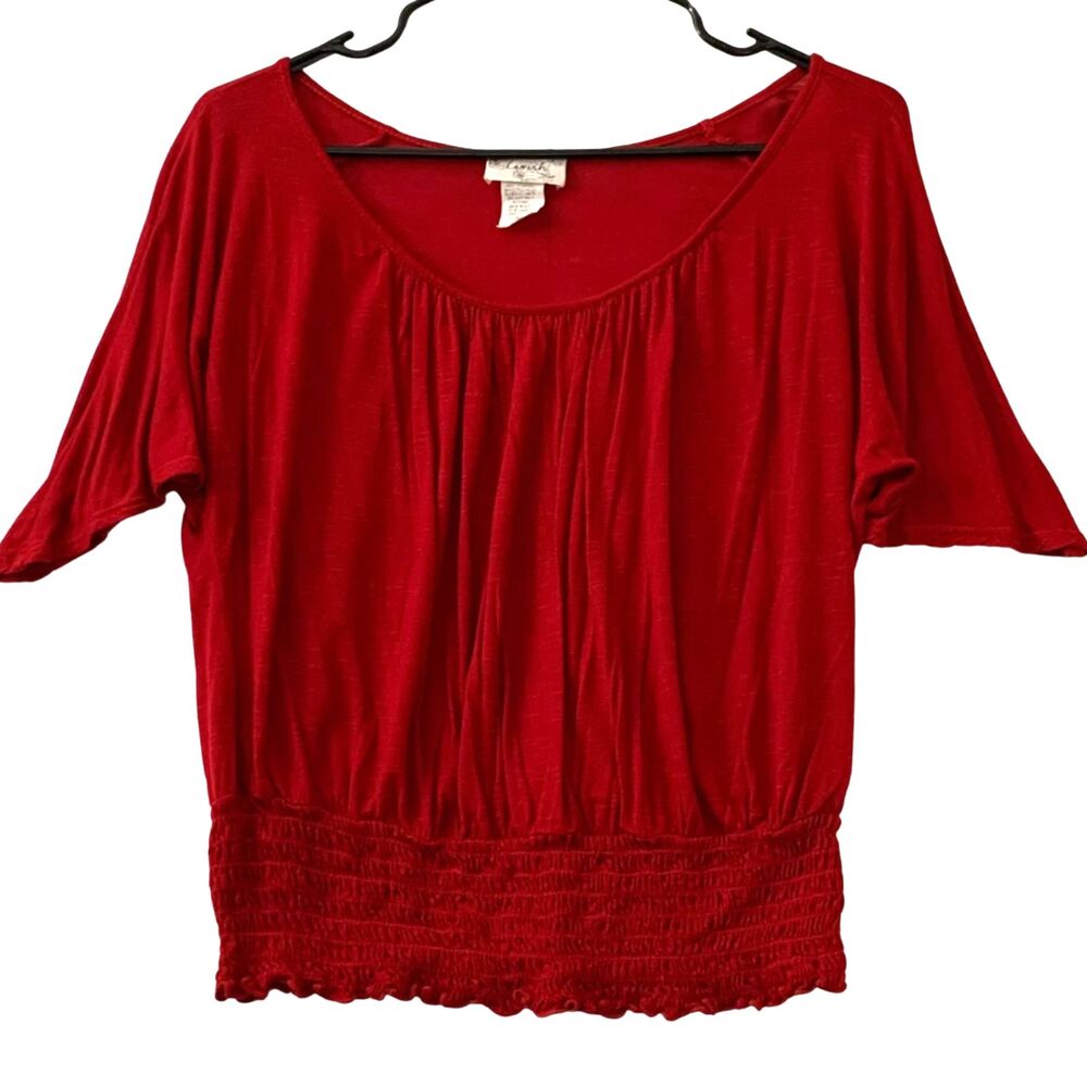 Lavish Elegant Stylish Red Short Sleeve Scoop Neck Blouse  Women's Size S